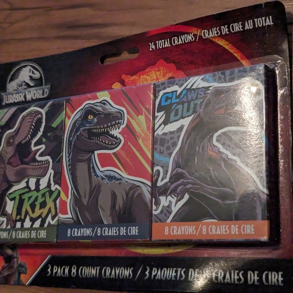 JURASSIC WORLD Crayons Set of 24 Non-Toxic Dinosaur T-Rex - Picture 3 of 3